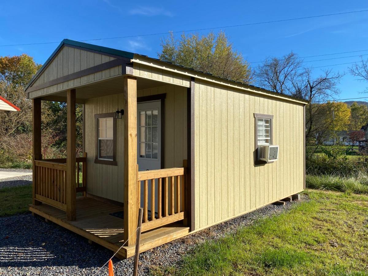 Canal Cabins Paw Paw ภายนอก รูปภาพ