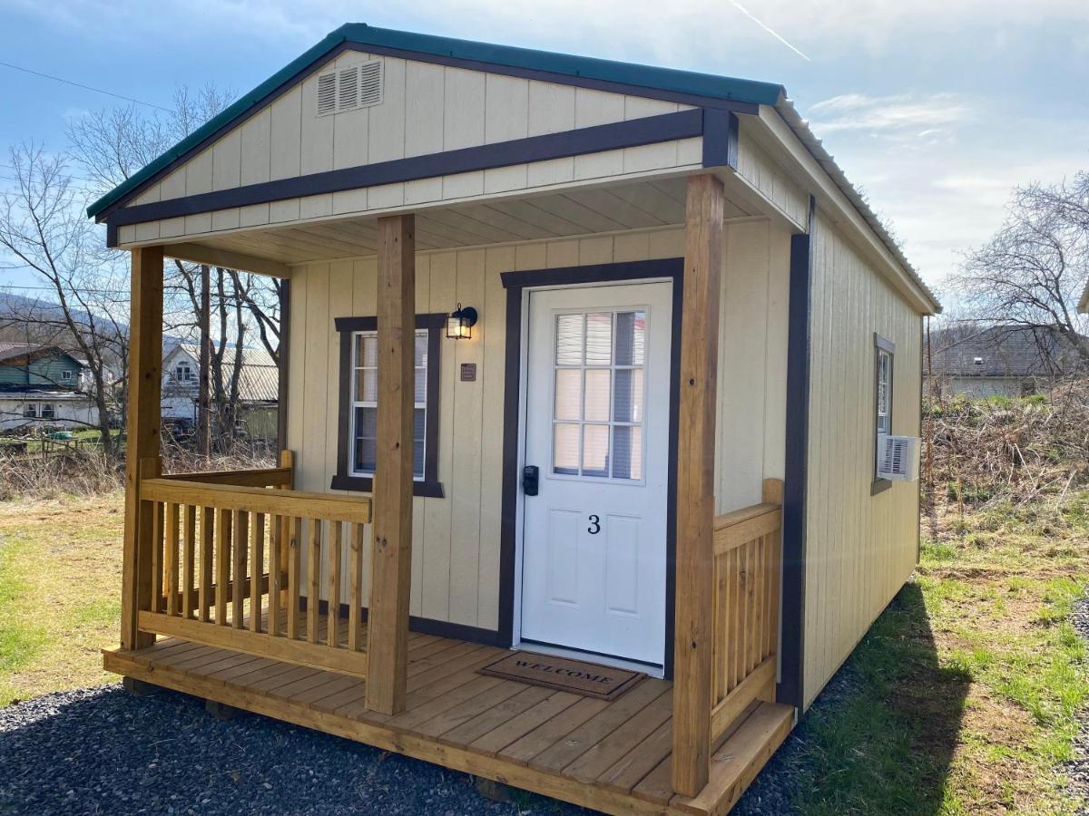 Canal Cabins Paw Paw ภายนอก รูปภาพ
